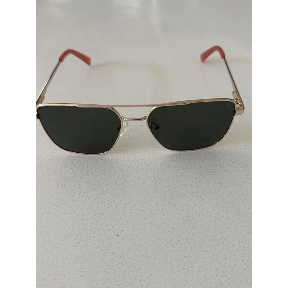 Hurley Positano HSL4002RS Gold Square Aviator Sunglasses with Coral Tips